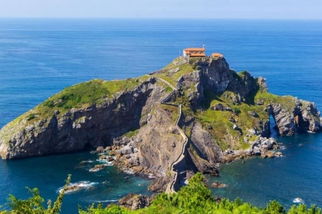 Comodo Apartamento En El Centro De Bermeo. Exterior photo